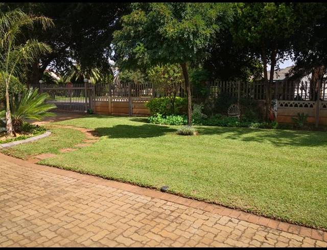 3 BEDROOM HOUSE FOR SALE IN STILFONTEIN